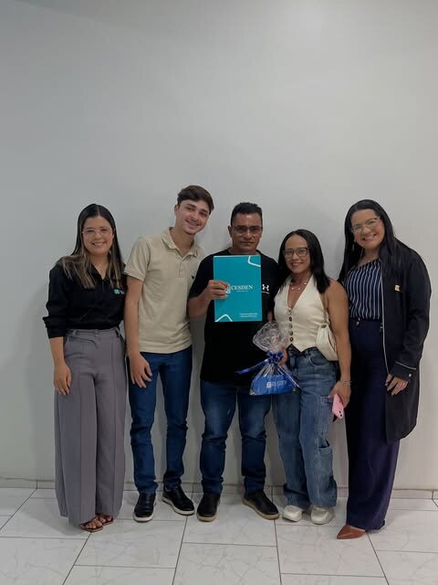 Equipe CESDEN com paciente